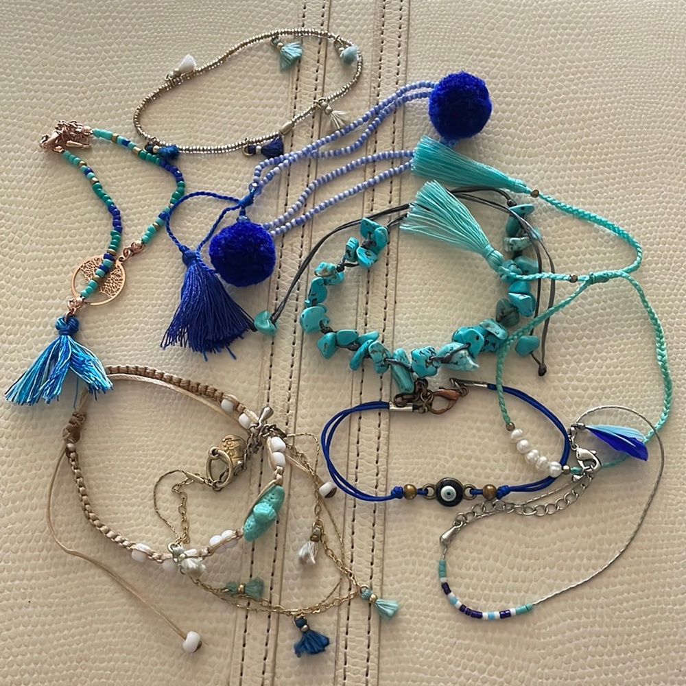 Bundle of fun bracelets, included one with real pearls- blue